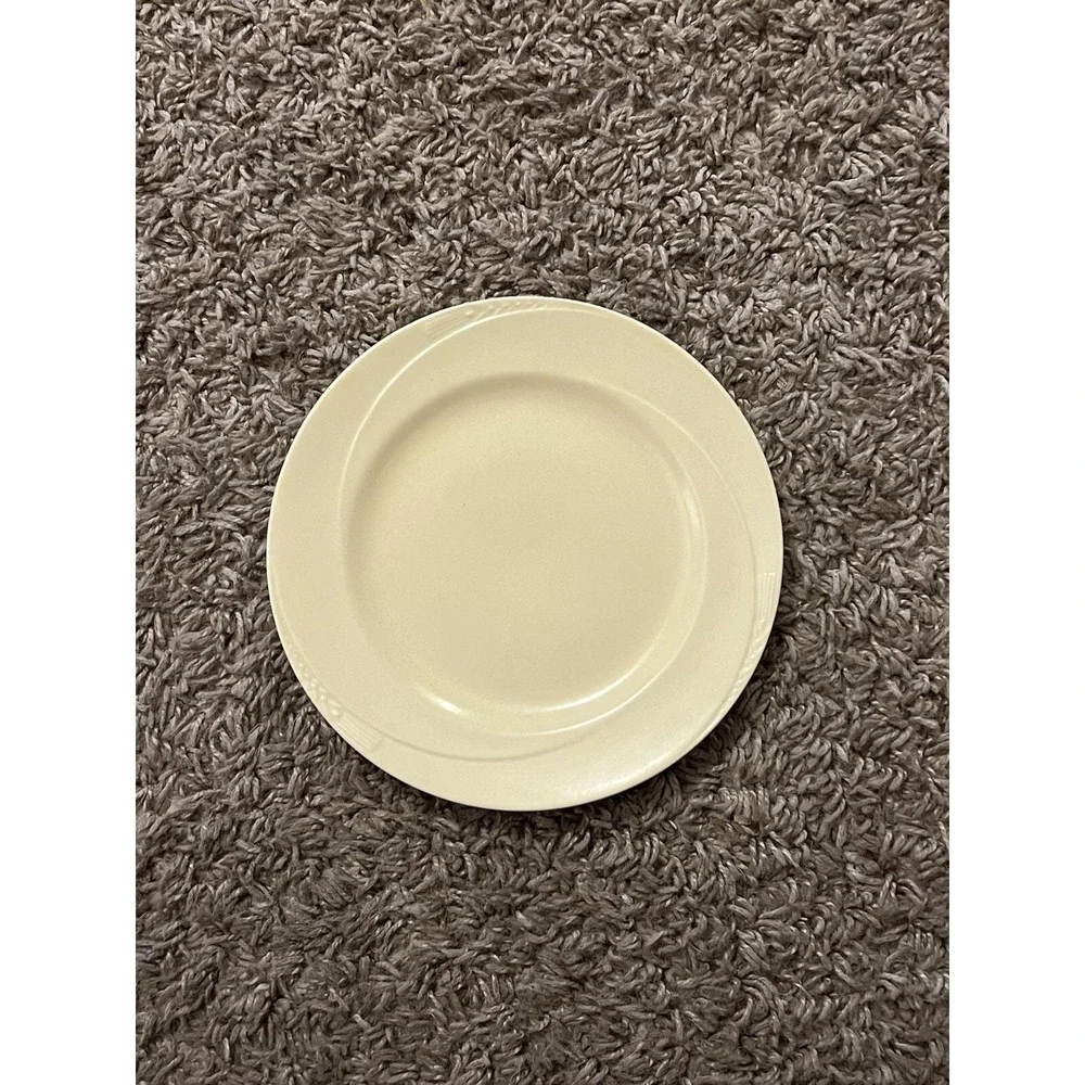 HOMER LAUGHLIN Serenade Pastel Yellow Salad Plate 7.25